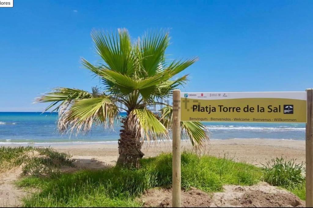 Apartamento En Primera Linea De Playa Con Vistas กาบาเนส ภายนอก รูปภาพ