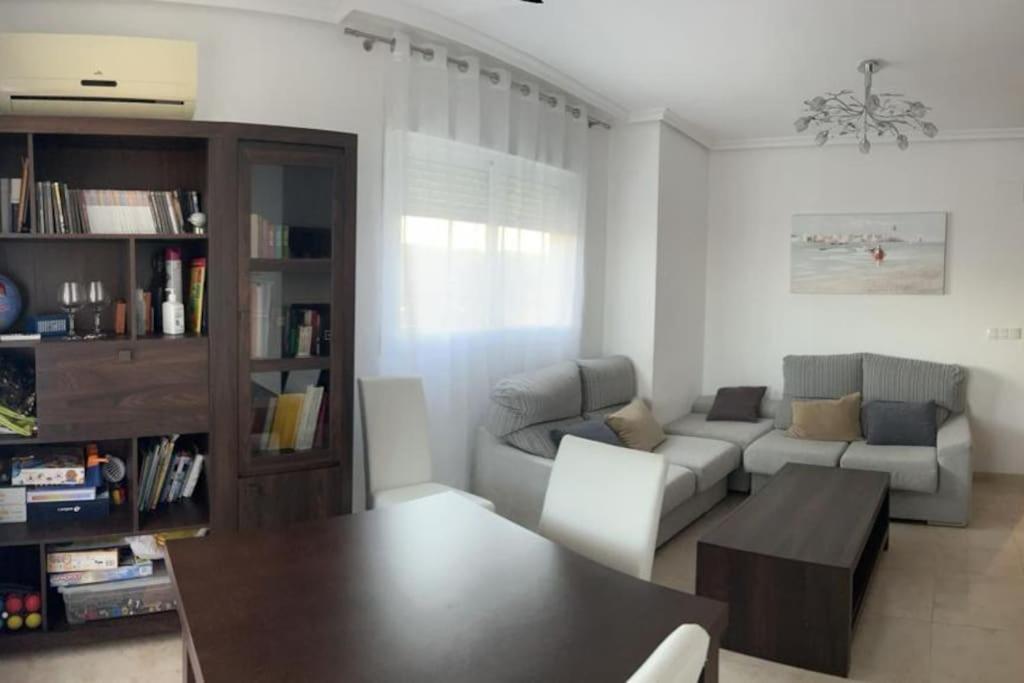 Apartamento En Primera Linea De Playa Con Vistas กาบาเนส ภายนอก รูปภาพ