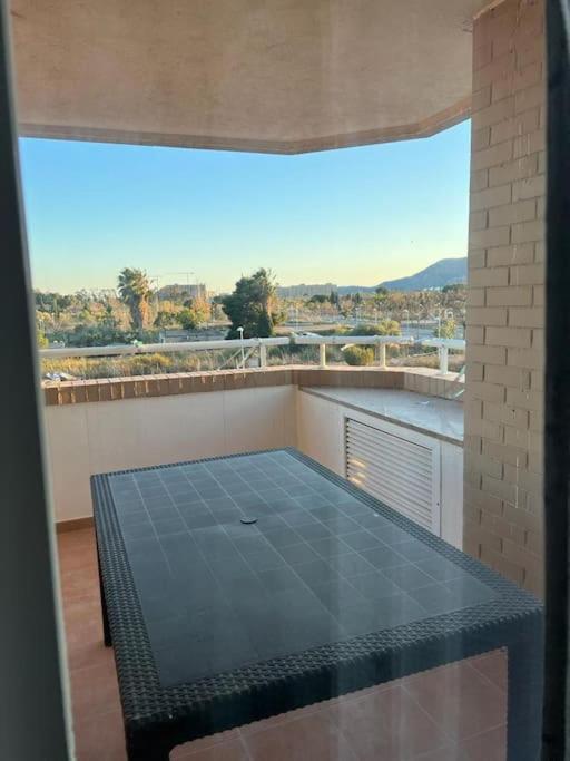 Apartamento En Primera Linea De Playa Con Vistas กาบาเนส ภายนอก รูปภาพ