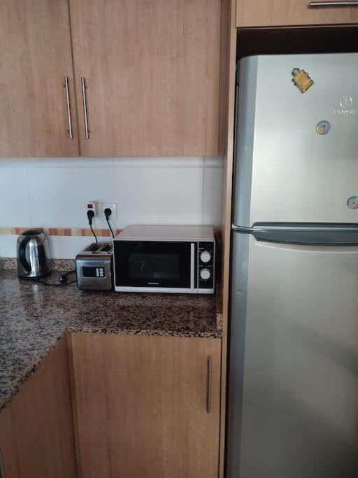 Apartamento En Primera Linea De Playa Con Vistas กาบาเนส ภายนอก รูปภาพ